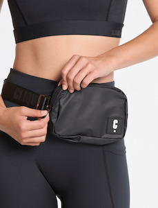 Accessories: Fanny Pack - Black