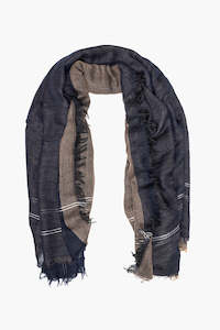 Knitwear: Dusky Scarf