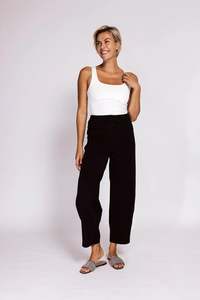 Bottoms: Zhrill Zhjutta Black Pant