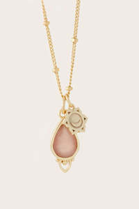 Peach Moonstone: Sacral Chakra Necklace Gold.