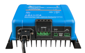 Victron Inverters: Phoenix Smart IP43 Charger 24/25 (3)