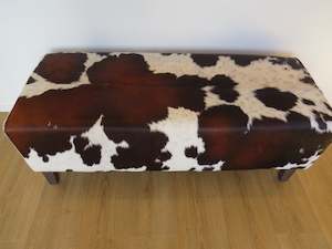 Red Black Dappled Lifestyle Bench - IN STOCK