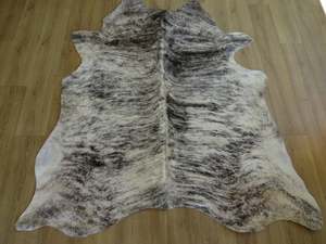 Medium Cowhides: Cowhide Medium SKU 782  - Light Cream Brindle Brindle