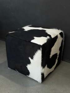 Cowhide Cube: Cowhide Cube - Black + White B