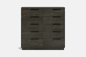Mckenzie: McKenzie 10 Drawer Chest - Pine