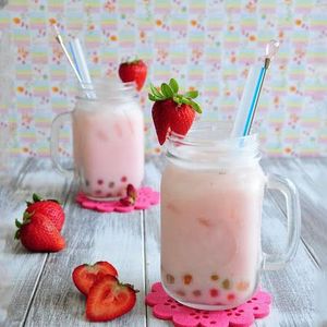 Products: Strawberry Tea