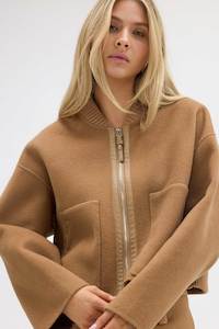 Bonnie Bomber (Walnut)