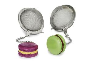 Tea Brewing Accessories: Macarons Tea ball infuser