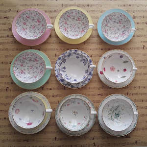 Cup Saucer Sets: European style bone china coffee cup high grade afternoon tea cups creative ceramic tea set 160ML