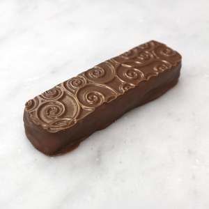 Snack Bars: Macadamia Nougat Snack Bar