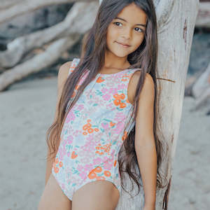 Girls: Swimsuit Berry Garden