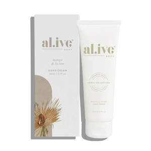 Moisturises: Hand Cream - Mango & Lychee
