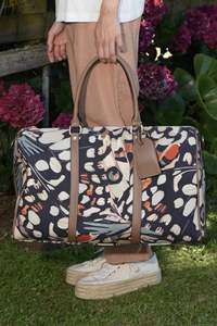 Curate: Get That Bag - Butterfly