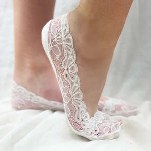 Lace Sockettes - White