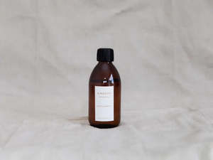 Kingdom: Kingdom - Diffuser Refill - Clove & Tobacco
