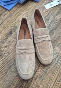 Shoes 1: Rika - Taupe Suede