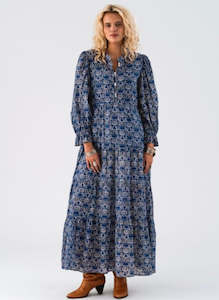 Lollys Laundry: Evelyn Maxi Dress - Blue