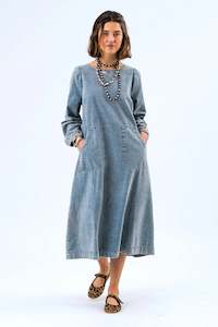 Lollys Laundry: Lucas Midi Dress - Washed Denim