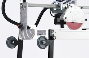 Products: Bolt Wet Saw 150cm