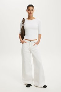 Products: Common 3/4 Sleeve Top