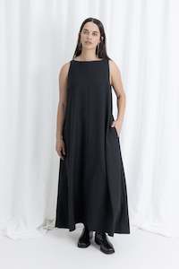 Raw Edge Shift | Black