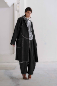Otsu: Kaguya Cropped Pants | Black
