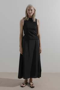 Skirts: Draw Skirt | Black Silk Linen
