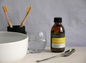 Personal Care: We Love Organics Swishing Oil 200ml
