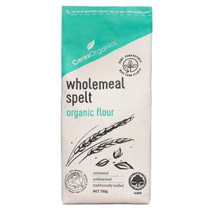 Grocery Baking: Ceres Wholemeal Spelt Flour 700g