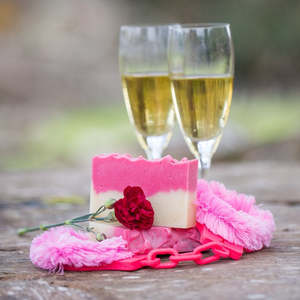 Personal Care Bath: Nudi Point Body Bar "Turn Me On" 100g