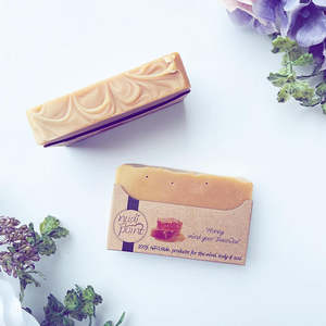 Nudi Point Body Bar "Honey mind your BeesWax" 100g