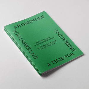 Products: Mating in Captivity / Oliver Page