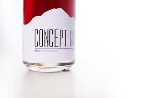 Concept Bespoke Distilling: Blueberry Gin 700mL Alc./Vol. 40%