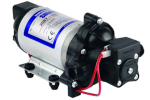 Shurflo 12v Pumps: Shurflo 12v diaphragm pump 2087-593-135 M1/2 inch ports 11.3 lpm 3.1 bar (45 psi)