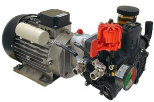 Annovi Reverberi AR403 electric diaphragm pump 400v 40 lpm 30 bar (435 psi)