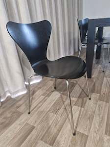 Dining Chair: Fritz Hansen 'Series 7' Dining Chairs