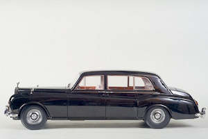 Paragon: Paragon PA98213R 1964 Rolls Royce Phantom V Black