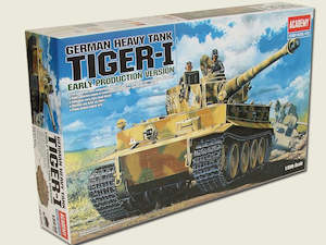 Academy Military: Academy 13239 German Heavy Tank Tiger I