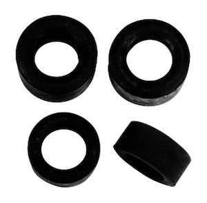 Carrera: Carrera 89704 Lola T222 & VW Kafir Tyre Set