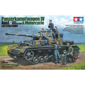 Tamiya 35: Tamiya 25209 IV.F & Motorcycle - 1/35 Scale