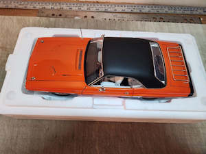 Acme 1 18th Scale: ACME 1806022OVTY 1970 Dodge Challenger T/A - YCID