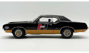 Acme 1 18th Scale: ACME 1805630 1970 Oldsmobile Cutlass SX - Hurst Edition