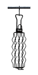 Pit Barrel: Pit Barrel Sausage Hanger