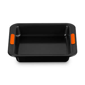 Bakeware: Le Creuset Toughened Non-Stick Square Cake Pan - 20cm