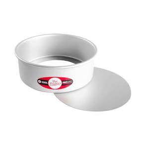 Bakeware: Fat Daddios Cheese Cake Pan