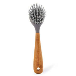 Full Circle: Full Circle 'Tenacious C' Cast Iron Brush