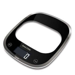 Kitchen Scales: Salter Curve Glass Digital Kitchen Scale