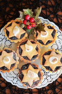 Products: Xmas Award Winning Fruit Mince With Marzipan & Pistacho