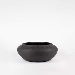 Ceramics: Taku Wide Pot / Black