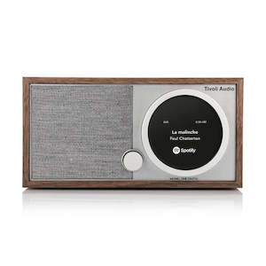 Tivoli / Model One Digital Gen 2 FM + Bluetooth + Wi-Fi Radio / Walnut